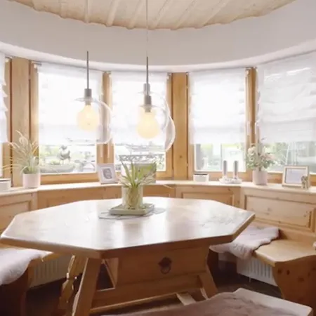Premium Seeblick Mit Fruhstuck, Sauna & Naturpool Lägenhet *